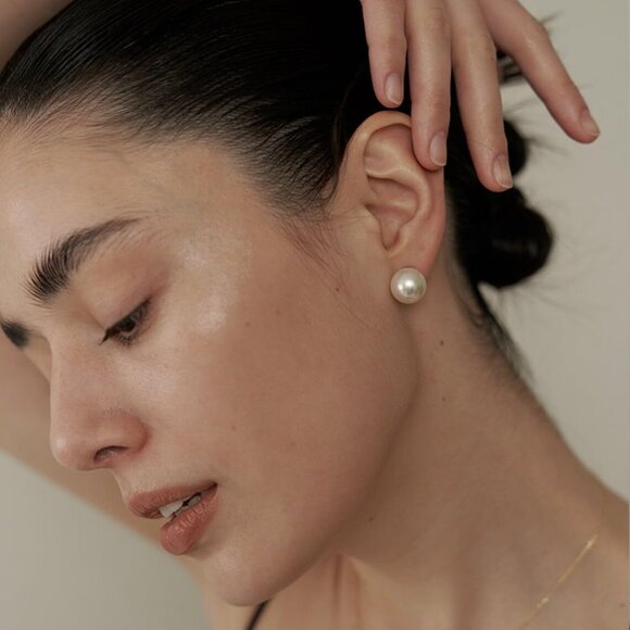 Dainty Pearl Earrings for Women: Hypoallergenic 6 Pairs AAA+ Quality Freshwater - Picture 2 of 6